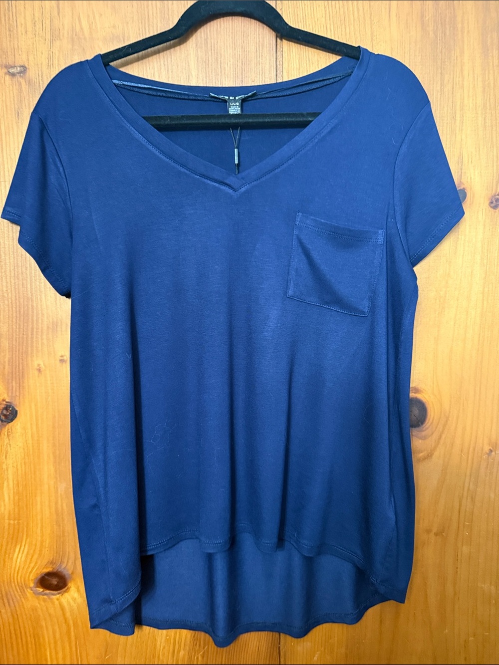 Cable & Gauge Short Sleeve V-Neck Pocket Tee - Navy Blue